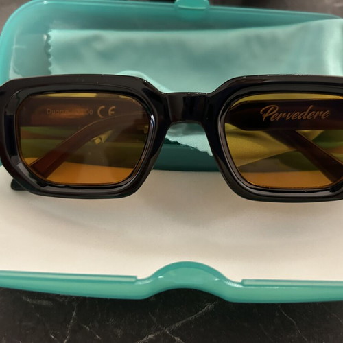 Pervedere unisex sunglasses like new, pack of two, black