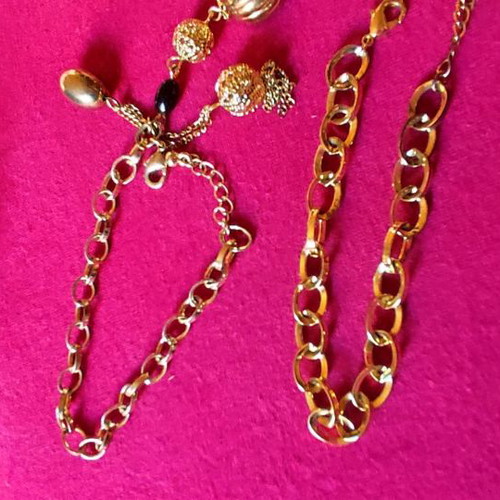 Chain bracelets used, set of two, gold color