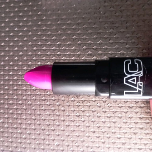 LAC Cream Lipstick fuchsia shade new