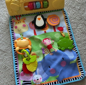 Fisher price κρεμαστό παιχνίδι δραστηριοτήτων