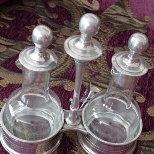 Italian tin oil and vinegar set elegant