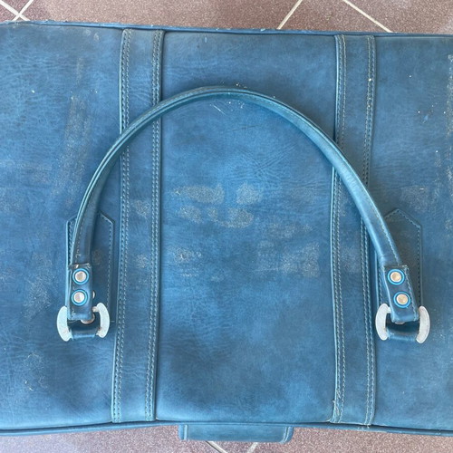Antique Bantam suitcase used 1960s American