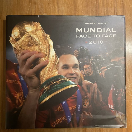 Photographic album Mundial 2010 South Africa like new