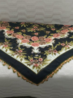 Lace headscarf new, single hook from dowry
