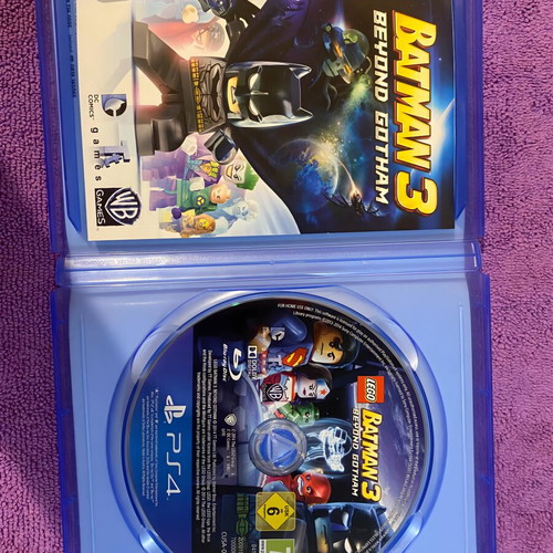 LEGO Batman 3 Beyond Gotham PS4 game