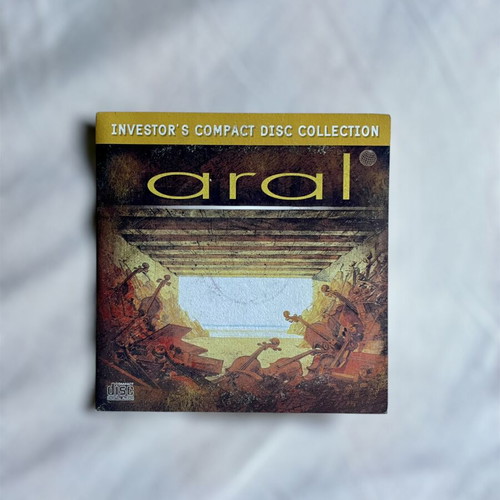 CD collection of 5 lounge and chill music compilations like new