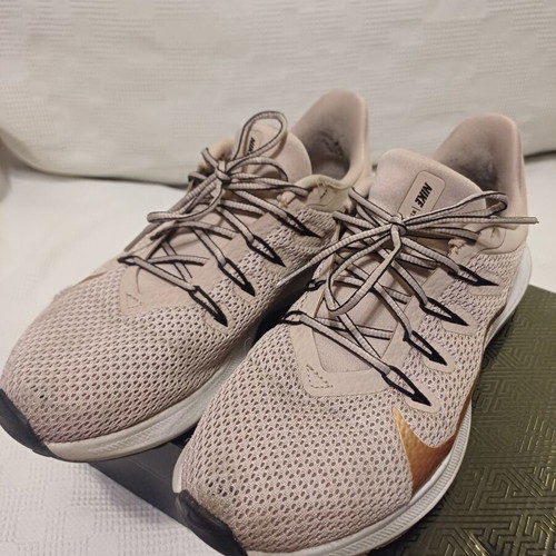Nike Quest Running women's athletic shoes, pink, size 38.5