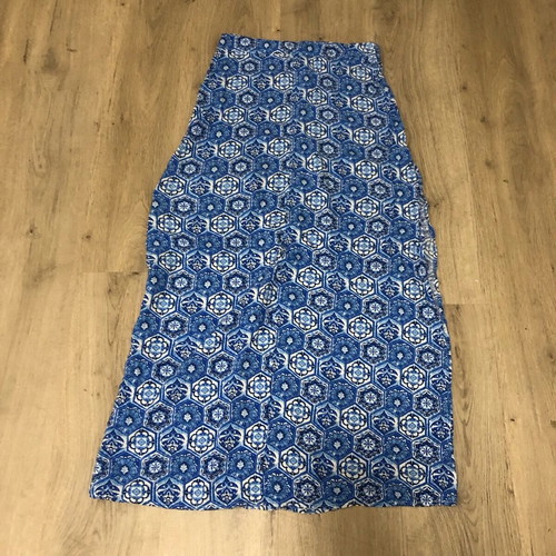 Long skirt straight cut with side slit and zipper like new, white and blue