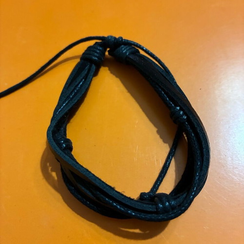 Leather bracelet new