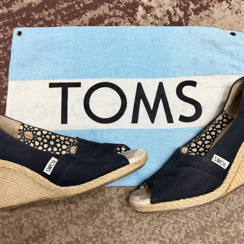 Toms platform shoes used, size 37, black and beige