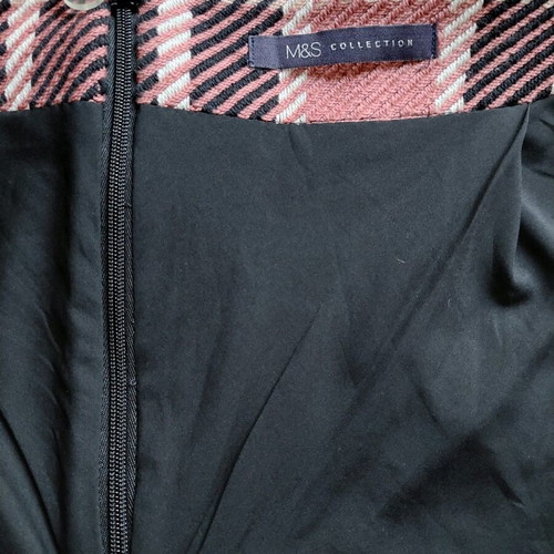 Marks & Spencer checked skirt like new, black and pink