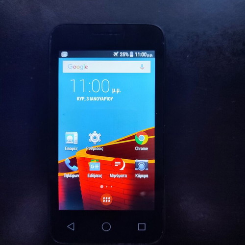Vodafone mobile phone used, Android, black, memory card slot