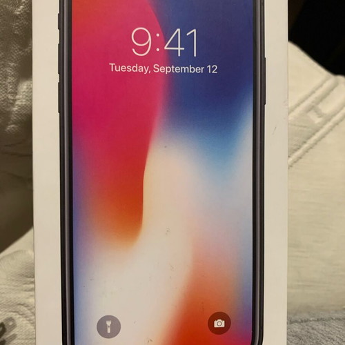 Iphone X Black 256GB used, battery needs replacement
