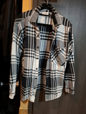 Pull & Bear black and white shirt-jacket like new, size L