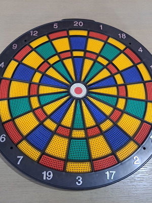 Dartboard without darts like new
