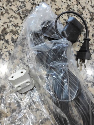 Black bipolar extension cord 10m with male and female plugs and 3-way adapter, new