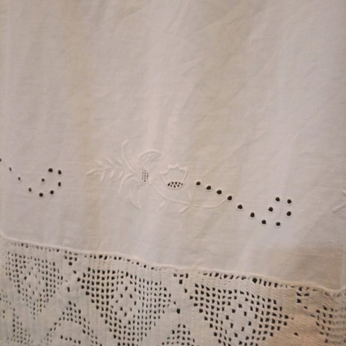 White handmade curtain with wide lace and appliqué embroidery new