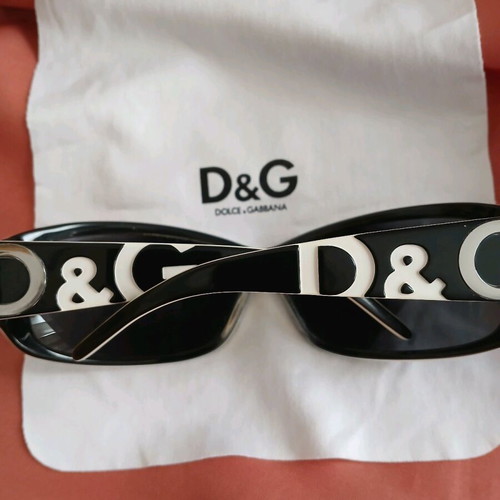 Vintage Dolce Gabanna sunglasses like new, black and white