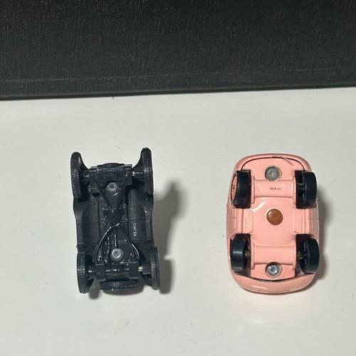 Disney Cars diecast metal toy cars set of 2 like new (black & pink)