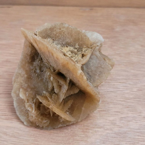 Selenite mineral desert rose like new from North Africa