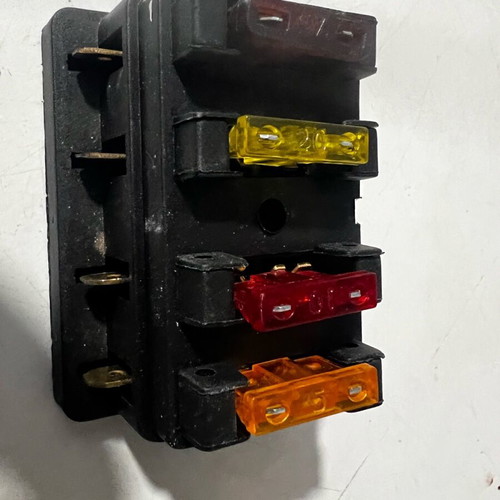 Fuse box 4 positions like new with various car fuses
