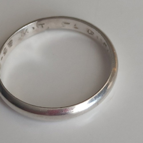Vintage 925 Silver Ring Bombé Shape, Thin Band like new