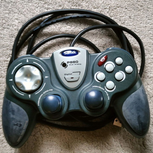 Saitek P880 Dual Analog Gamepad used for PC