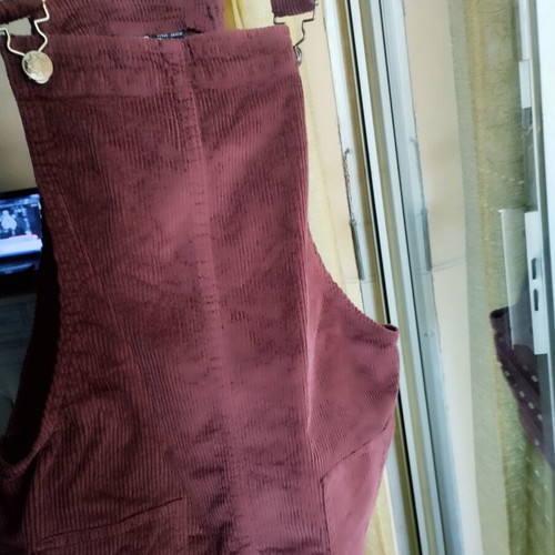 Zalopeta corduroy short jumpsuit burgundy like new
