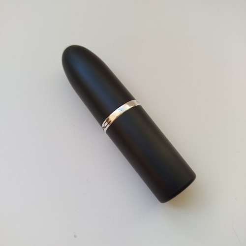 MACximal Sleek Satin Lipstick 835 Modesty nude like new