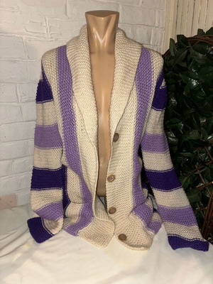 Wool knitted cardigan like new with wooden buttons, white and multicolor