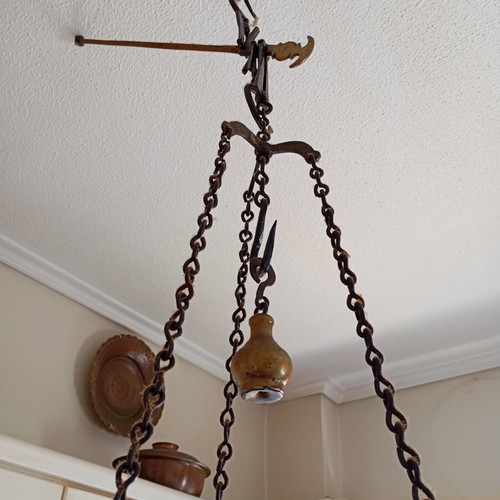 Metal Balance Scale used, 26cm plate diameter, 75cm height