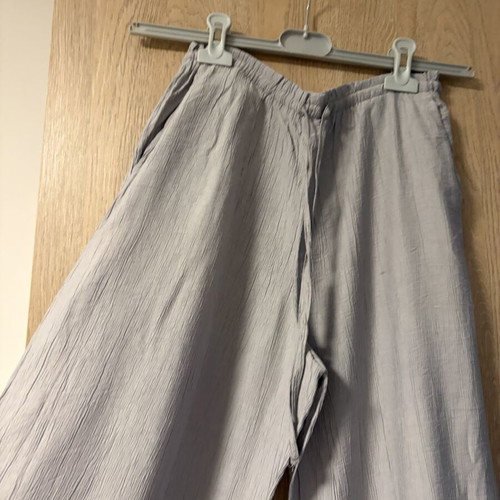 Zara gray pants with drawstring and pockets, like new, size S