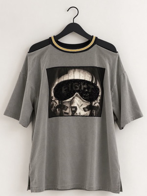 Access Fashion Oversized T-shirt used, gray with pilot helmet print