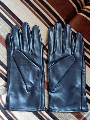 Gloves like new, black