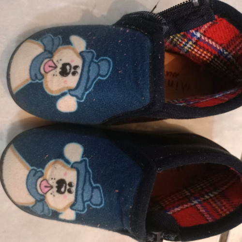 Winter anatomical slippers for boys like new, blue, size 23