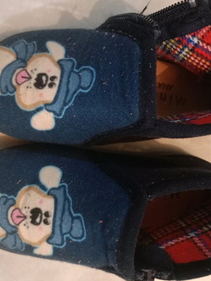 Winter anatomical slippers for boys like new, blue, size 23
