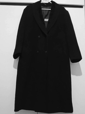 VETO long coat with short fur on collar like new, black