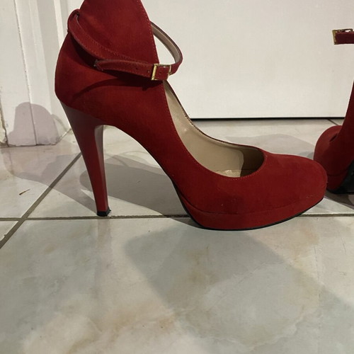Ellen red pumps used with ankle strap, size 39