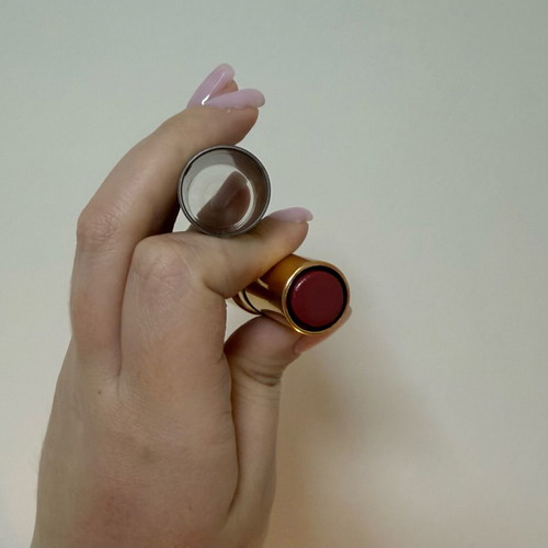 Revlon Plump Sexy Lipcolor no. 20 Rose Passion used, muted nude burgundy