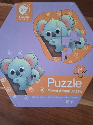 Classic World wooden forest animal puzzle like new, 24 pieces