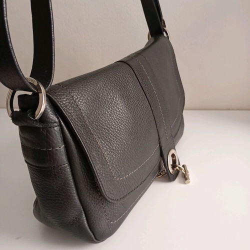 Lamarthe crossbody bag like new, black