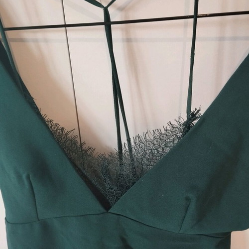 Dark green short dress M like new with lace details