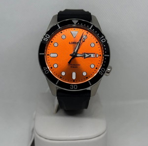 ΑΝΔΡΙΚΟ ΡΟΛΟΙ LORUS SPORT AUTOMATIC RL453AX9