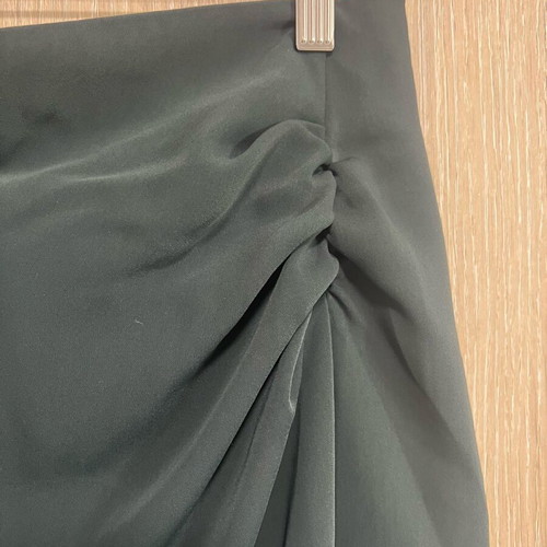 Mango skirt with slit like new, cypress green