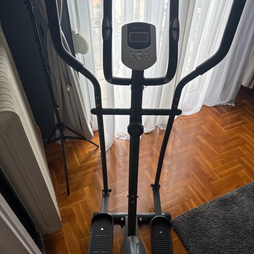 Xfit Spacer elliptical machine new, up to 95kg, no power