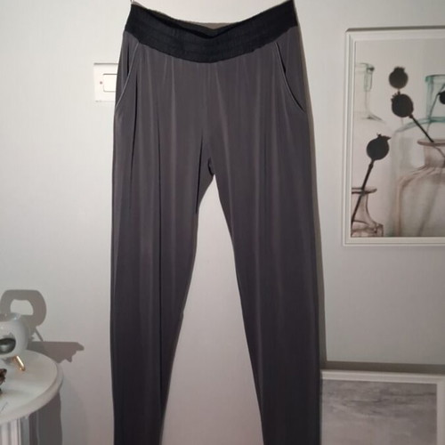 Viva Gray Pants Like New, Airy Fabric with Elastic Waist