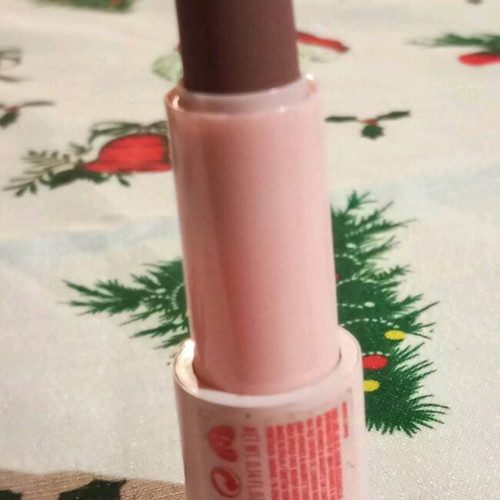 H&M Matte Lipstick Fudge Yeah! Like New with Gift Lip Liner