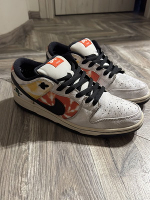 Nike SB Dunk Low Raygun sneakers used, size 45.5