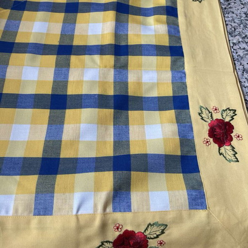 Tablecloth 140x180 new