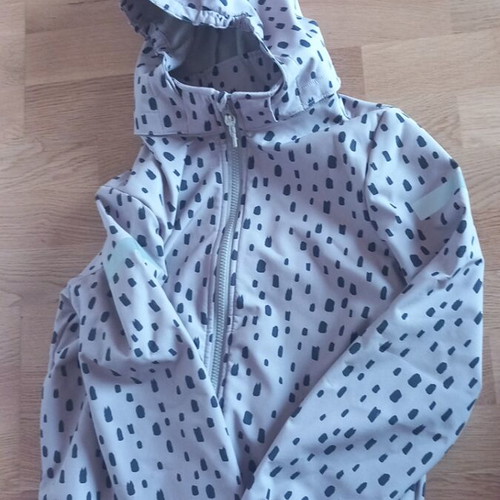 H&M waterproof jacket like new, size 134 cm, beige, 8 years